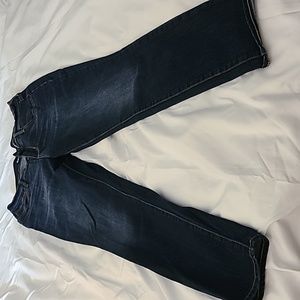 Old Navy Curvy Fit Jeans Size 6 shory